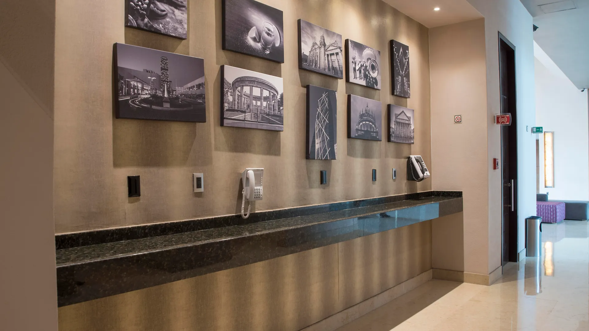 Victoria Ejecutivo Otel Guadalajara