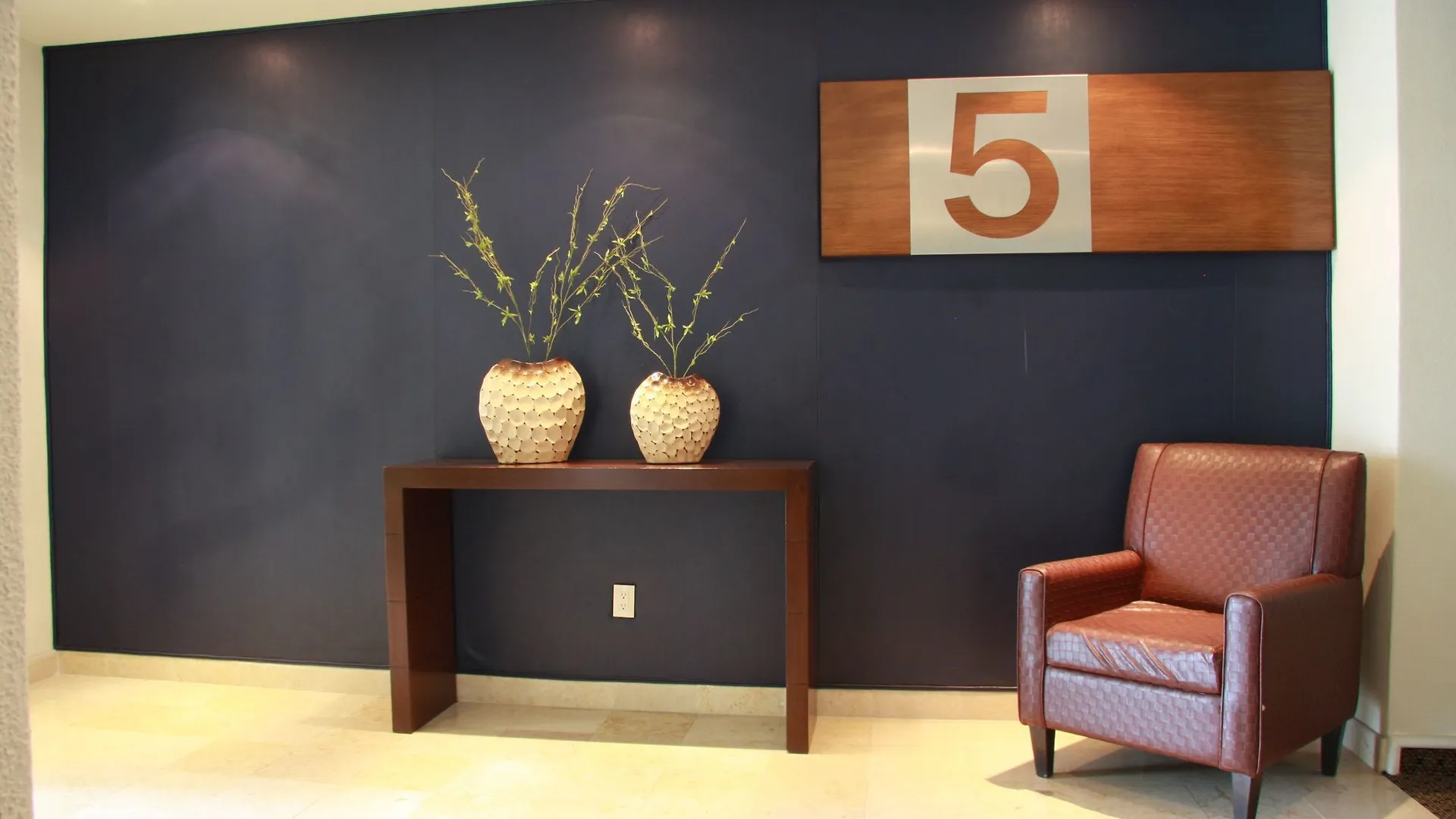 Victoria Ejecutivo Otel Guadalajara